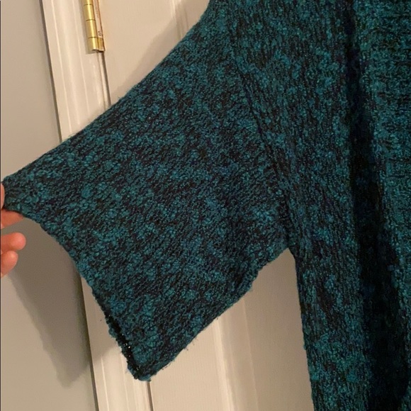 Cardigan - Picture 4 of 5